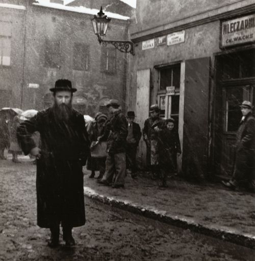 A Portrait of Shtetl Life